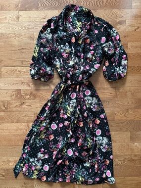 Torrid size 2 (US18-20, 2X) Tea Length Studio Refined Floral Shirt Dress